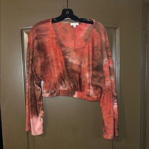 EARTHBOUND Women's Tie-Dye Crop sweater Top - Red and Brown